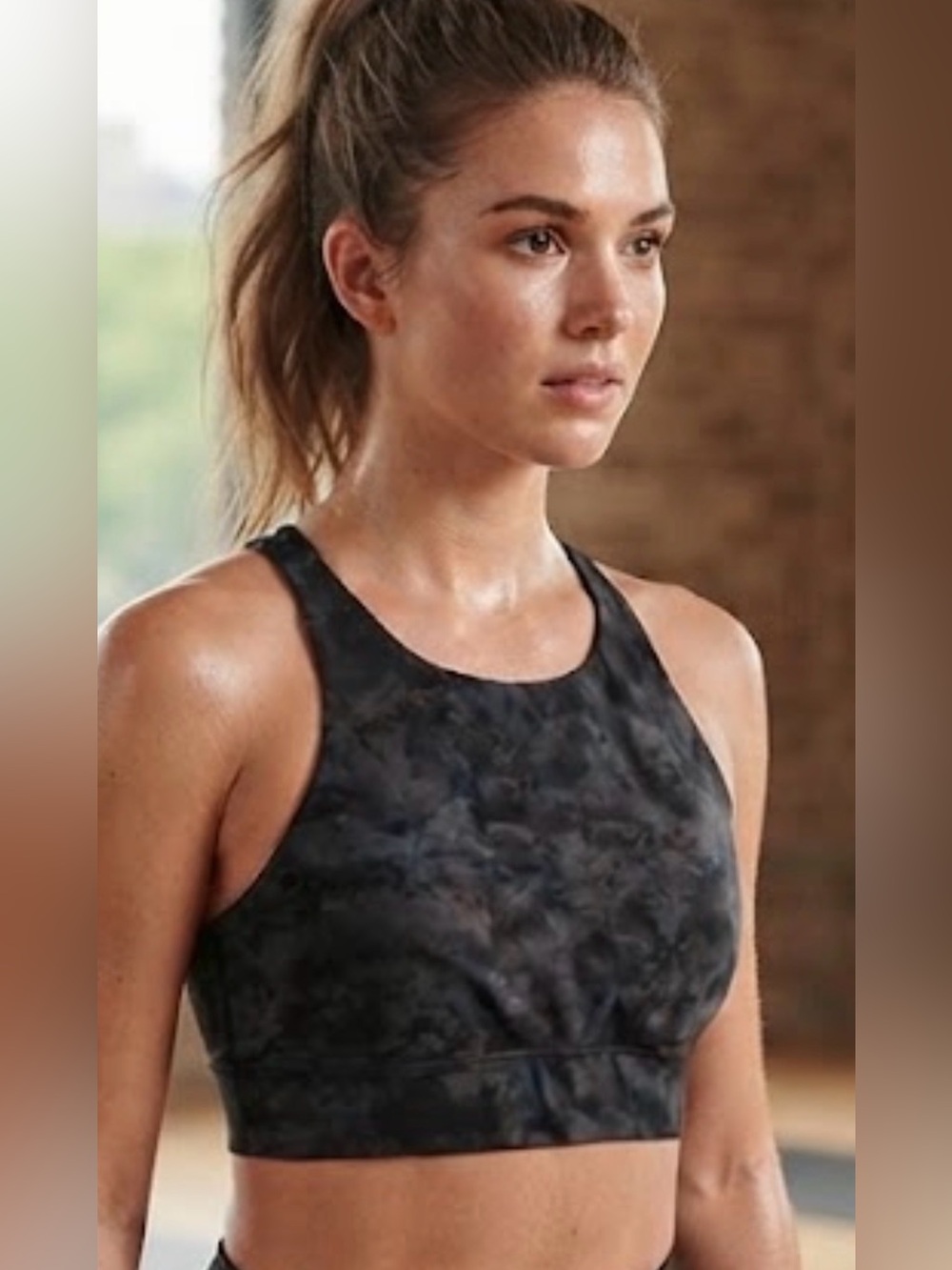 CRZ YOGA Black Marble High-Neck Sports Bra
